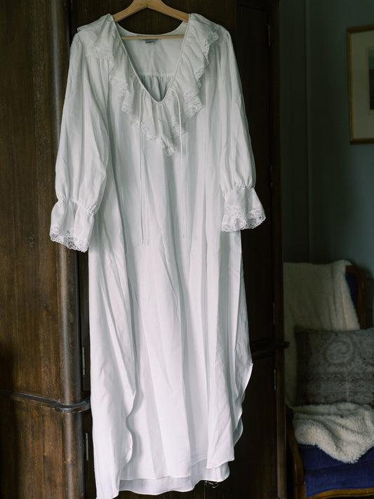 Poet Nightgown